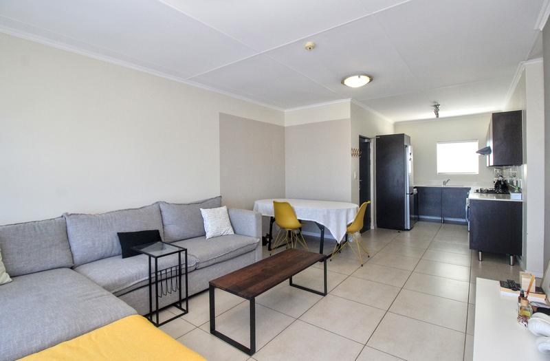 To Let 2 Bedroom Property for Rent in De Velde Western Cape